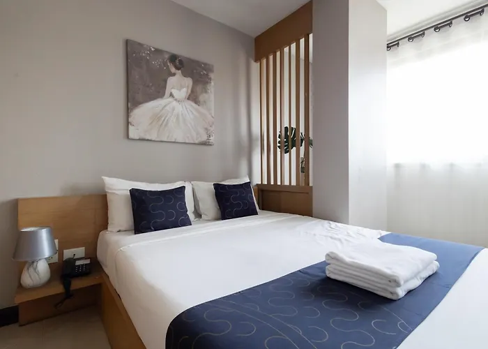 Nature Boutique Ratchayothin Hotel 3*