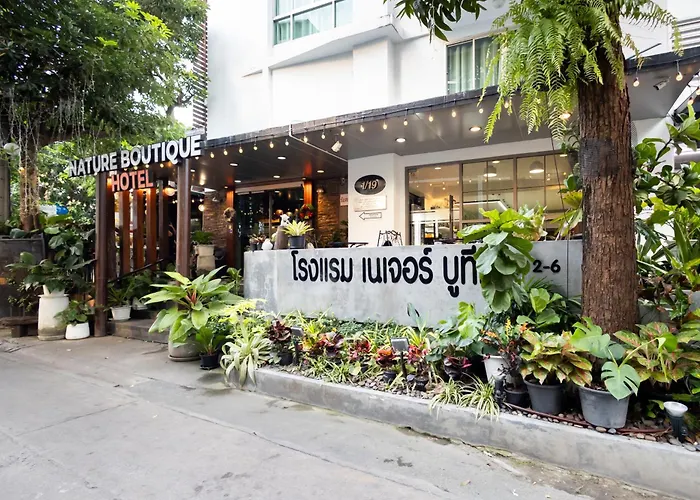 Nature Boutique Ratchayothin 3*