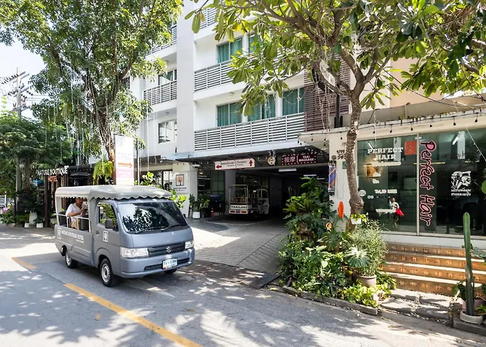 Nature Boutique Ratchayothin 3* Bangkok