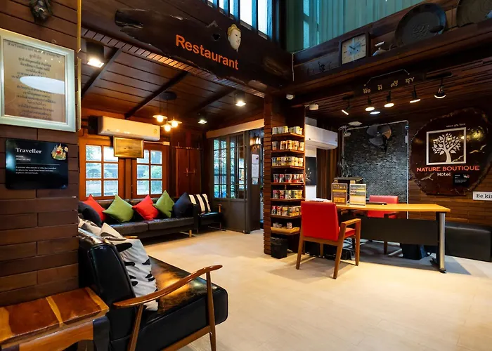 Nature Boutique Ratchayothin Hotel 3*